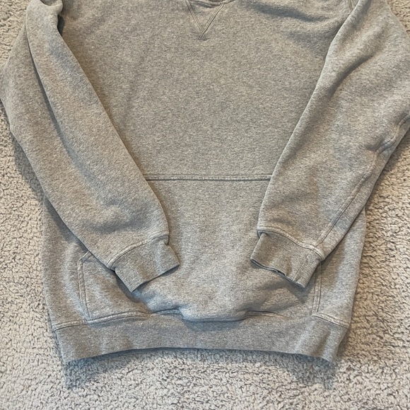 Lululemon All Yours Hoodie
Heathered Core Medium Grey size 6 - Picture 4 of 9